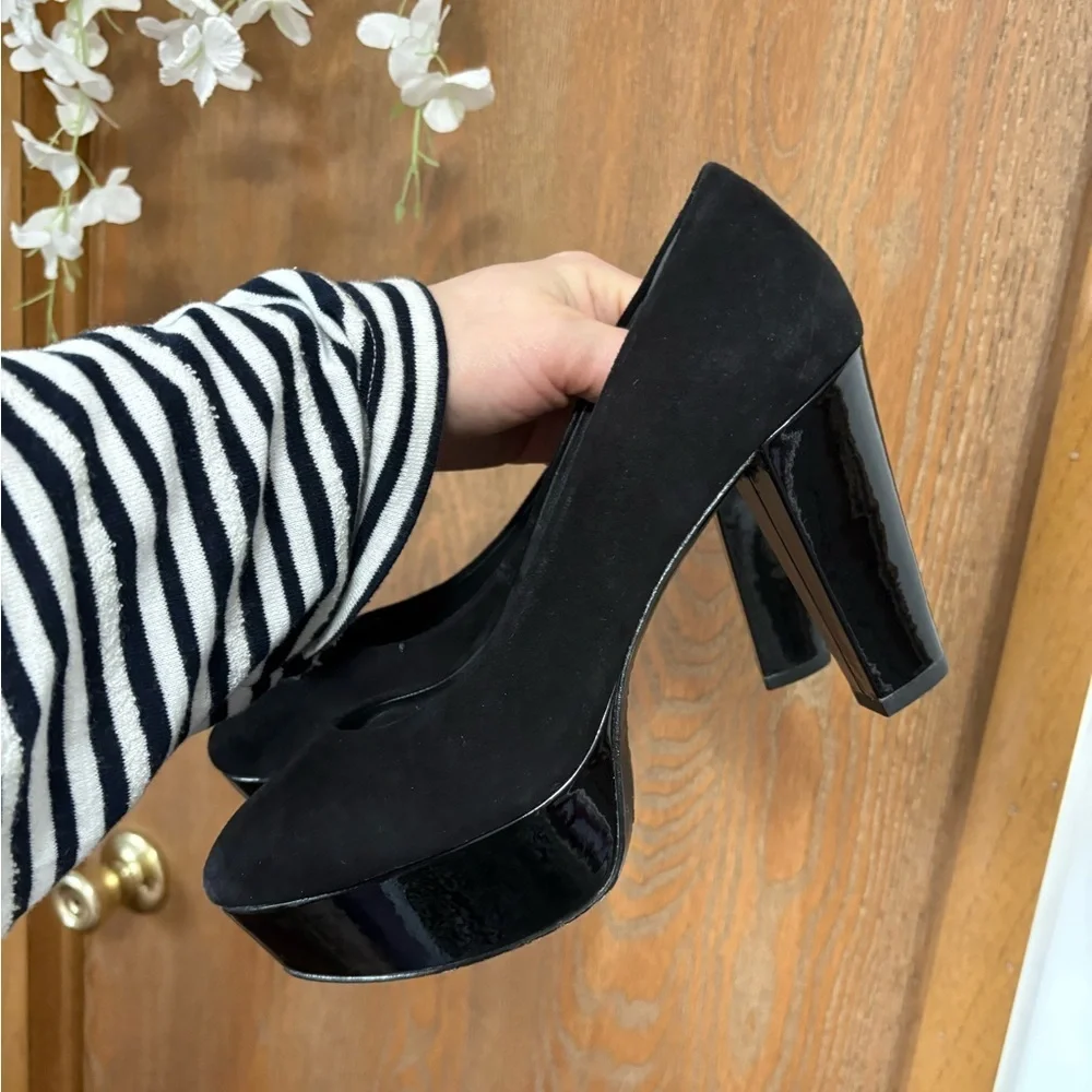 Alice + Olivia Black Platform Pump with High Block Heel
